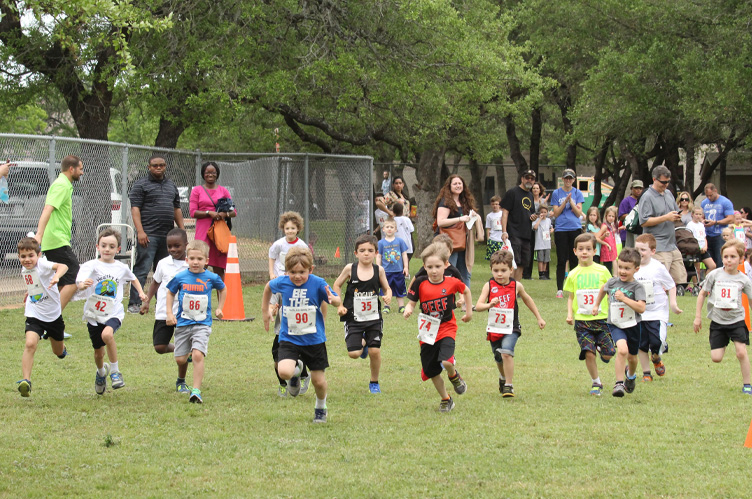 دویدن چه خطراتی برای کودکان و نوجوانان دارد؟